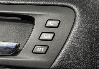 Подержанный автомобиль Toyota Camry Sedan 2017 года (16 фото)