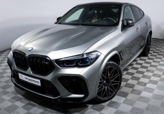 Подержанный автомобиль BMW X6 M 2021 года (17 фото)