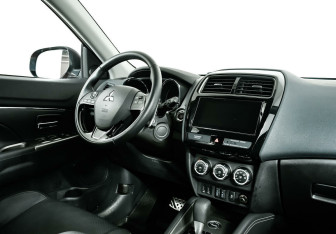 Подержанный автомобиль Mitsubishi ASX 2019 года (6 фото)