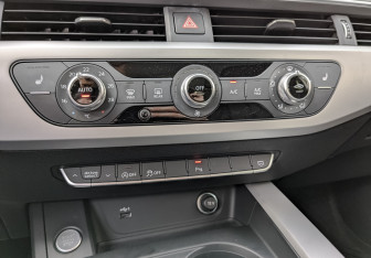 Подержанный автомобиль Audi A5 Liftback 2021 года (21 фото)