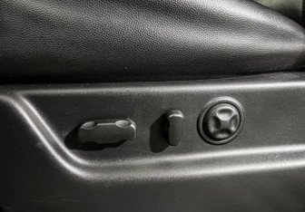 Подержанный автомобиль Chevrolet Tahoe 2011 года (16 фото)