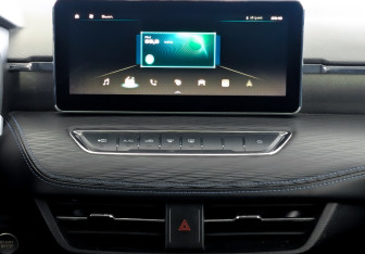 Подержанный автомобиль Haval Jolion 2022 года (15 фото)