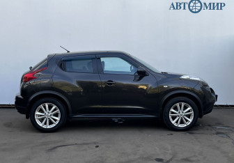 Подержанный автомобиль Nissan Juke 2011 года (4 фото)