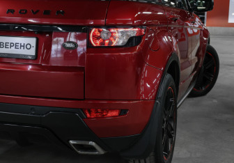 Подержанный автомобиль Land Rover Range Rover Evoque 2012 года (23 фото)