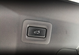 Подержанный автомобиль Mazda CX-9 2019 года (26 фото)