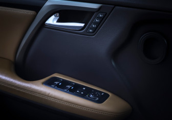 Подержанный автомобиль Lexus RX 2016 года (20 фото)