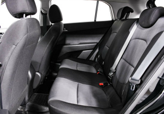 Подержанный автомобиль Hyundai Creta 2020 года (11 фото)