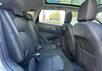 Подержанный автомобиль Nissan Qashqai 2012 года (11 фото)