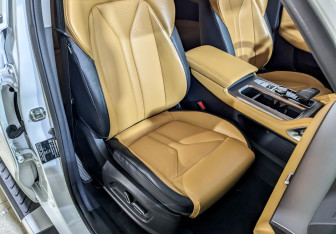 Подержанный автомобиль Changan Hunter Plus 2023 года (24 фото)