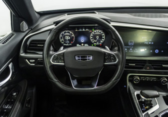 Подержанный автомобиль Geely Tugella 2023 года (13 фото)