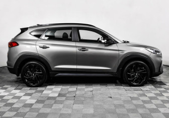 Подержанный автомобиль Hyundai Tucson 2020 года (4 фото)