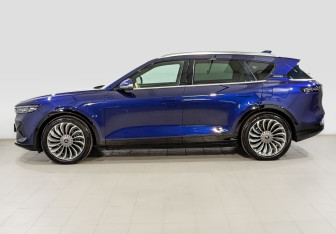 Подержанный автомобиль Voyah Free 2023 года (8 фото)