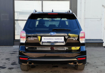 Подержанный автомобиль Subaru Forester Suv 2016 года (6 фото)