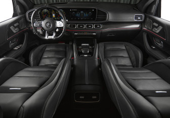 Подержанный автомобиль Mercedes-Benz GLE AMG 2021 года (19 фото)
