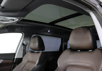 Подержанный автомобиль Chery Tiggo 8 Pro 2022 года (17 фото)