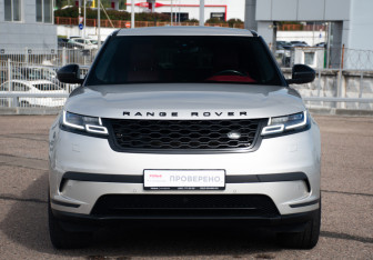 Подержанный автомобиль Land Rover Range Rover Velar 2017 года (2 фото)