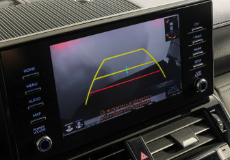 Подержанный автомобиль Toyota Land Cruiser Suv 2021 года (18 фото)