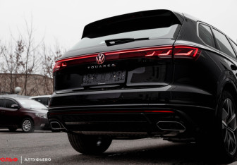 Новый Volkswagen Touareg 2025 (7 фото)