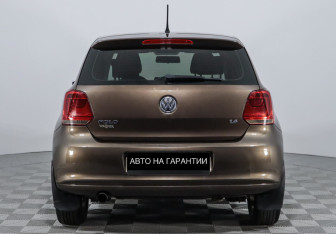Подержанный автомобиль Volkswagen Polo Hatchback 2011 года (4 фото)
