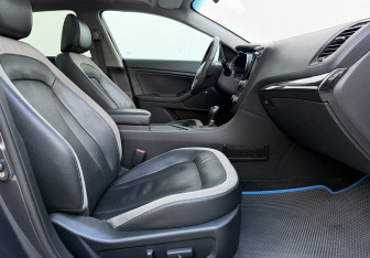 Подержанный автомобиль Kia Optima Sedan 2013 года (10 фото)