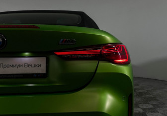 Подержанный автомобиль BMW M4 Convertible 2024 года (33 фото)