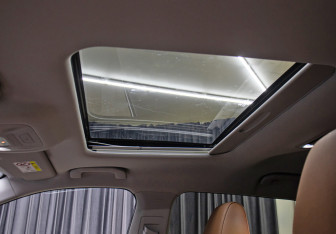 Подержанный автомобиль Omoda C5 2023 года (21 фото)