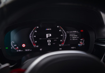 Подержанный автомобиль BMW M5 Sedan 2020 года (20 фото)