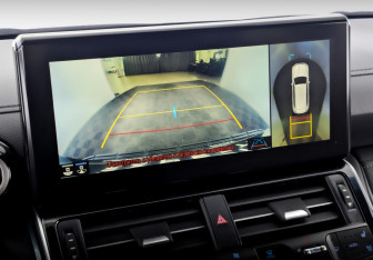 Подержанный автомобиль Toyota Land Cruiser Suv 2022 года (28 фото)