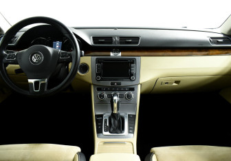 Подержанный автомобиль Chevrolet Cruze Sedan 2013 года (8 фото)