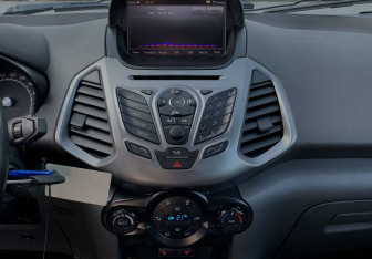 Подержанный автомобиль Ford EcoSport 2014 года (16 фото)
