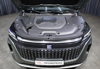 Подержанный автомобиль Evolute i-SPACE 2024 года (9 фото)