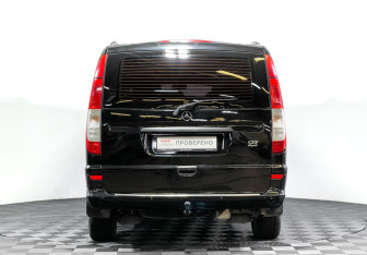Подержанный автомобиль Mercedes-Benz Vito 2013 года (6 фото)