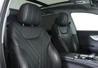 Подержанный автомобиль Chery Tiggo 8 Pro Max 2024 года (14 фото)