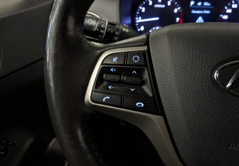 Подержанный автомобиль Hyundai Solaris Sedan 2019 года (23 фото)