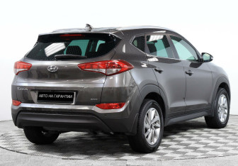 Подержанный автомобиль Hyundai Tucson 2018 года (5 фото)