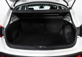 Подержанный автомобиль Nissan Qashqai 2013 года (11 фото)