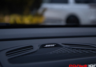 Подержанный автомобиль Geely Monjaro 2023 года (19 фото)