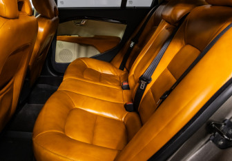 Подержанный автомобиль Volvo S80 2007 года (13 фото)