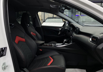 Подержанный автомобиль Kaiyi E5 2023 года (24 фото)