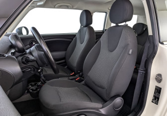 Подержанный автомобиль MINI Clubman Hatchback 2012 года (20 фото)