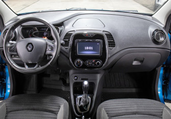 Подержанный автомобиль Renault Kaptur 2018 года (13 фото)