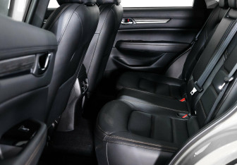 Подержанный автомобиль Mazda CX-5 2023 года (16 фото)