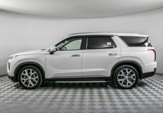 Подержанный автомобиль Hyundai Palisade 2019 года (8 фото)