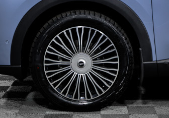 Подержанный автомобиль Chery Tiggo 9 2024 года (15 фото)