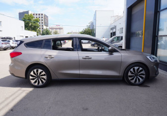Подержанный автомобиль Ford Focus Wagon 2019 года (4 фото)