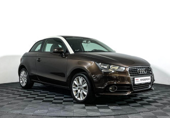 Подержанный автомобиль Audi A1 2010 года (3 фото)