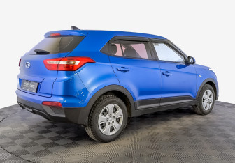 Подержанный автомобиль Hyundai Creta 2019 года (5 фото)