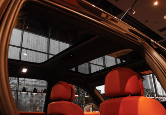 Подержанный автомобиль LiXiang L7 2024 года (19 фото)