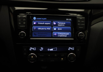 Подержанный автомобиль Nissan Qashqai 2016 года (18 фото)