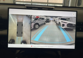 Подержанный автомобиль Omoda C7 2025 года (17 фото)